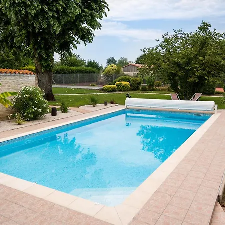 Domaine De L'angelique, Familial - Marais Poitevin Entre Niort Et La Rochelle Arcais